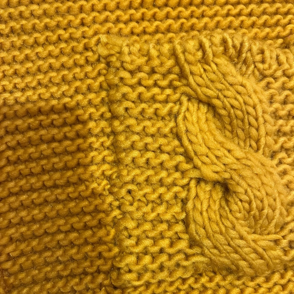 NEW WITH TAGS blanket scarf - Picture 4 of 4